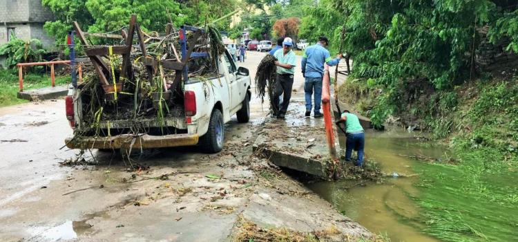 Seguirán intensas lluvias en la zona Seguirán intensas lluvias en la zona