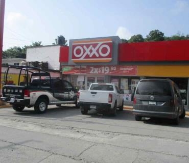 ASALTARON EL OXXO ASALTARON EL OXXO