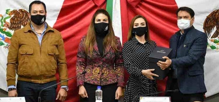 Recibe Paquete Hacendario 2021 Recibe Paquete Hacendario 2021