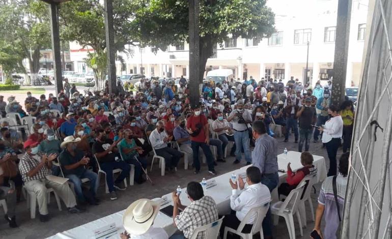 Entregó certificados parcelarios el RAN