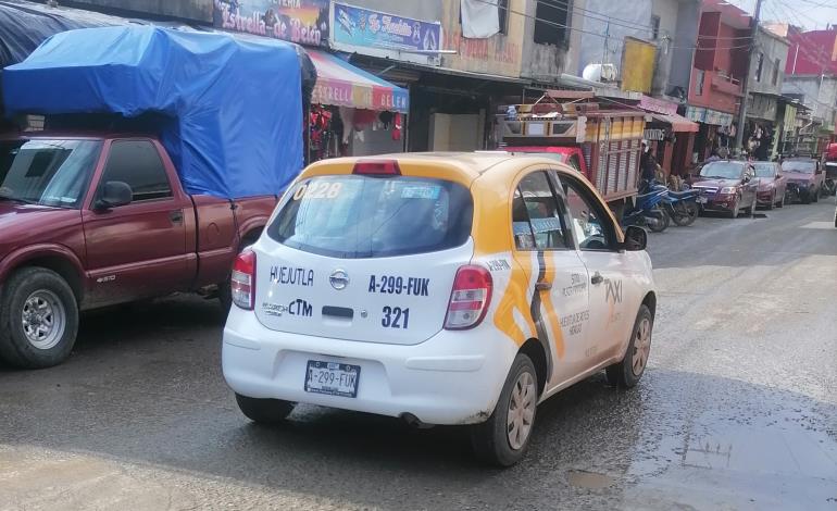 Aumentan quejas contra los taxistas