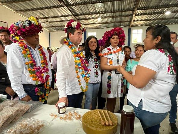 Brindaron a mujeres capacitaciones de empoderamiento en Tlanchinol