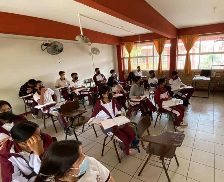 Celebrará fundación secundaria técnica