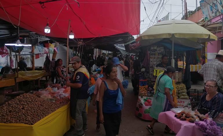 Mercantes piden mayor seguridad en tianguis.