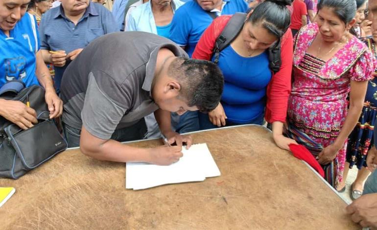 En Xochiatipan: inauguraron una nueva colonia 