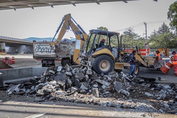 SIPDUS realiza cierre parcial de carriles en Glorieta Miguel Hidalgo