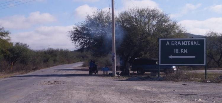 Motociclista derrapó en la carretera libre