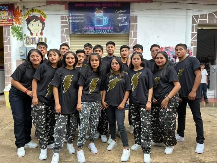 Realizaron encuentro Intercolegial de Baile en el CECyTEH Huautla