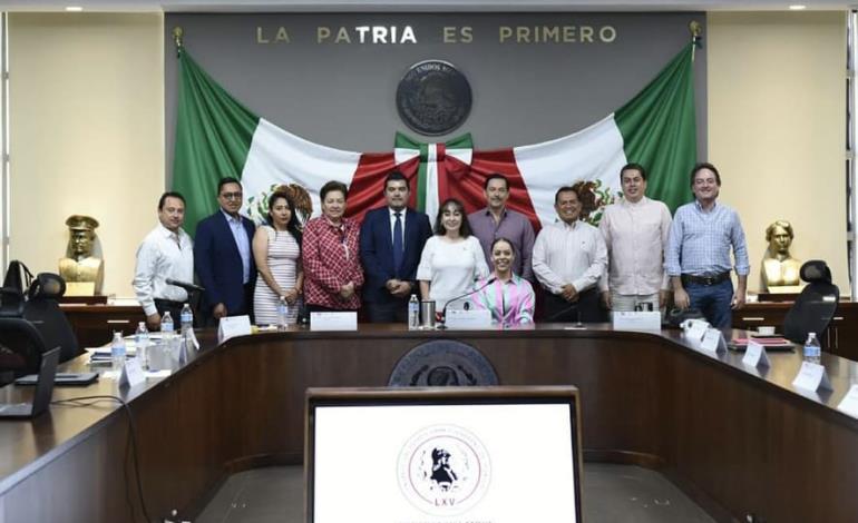 Titular de CAASIM sostuvo reunión con integrantes del Congreso Local