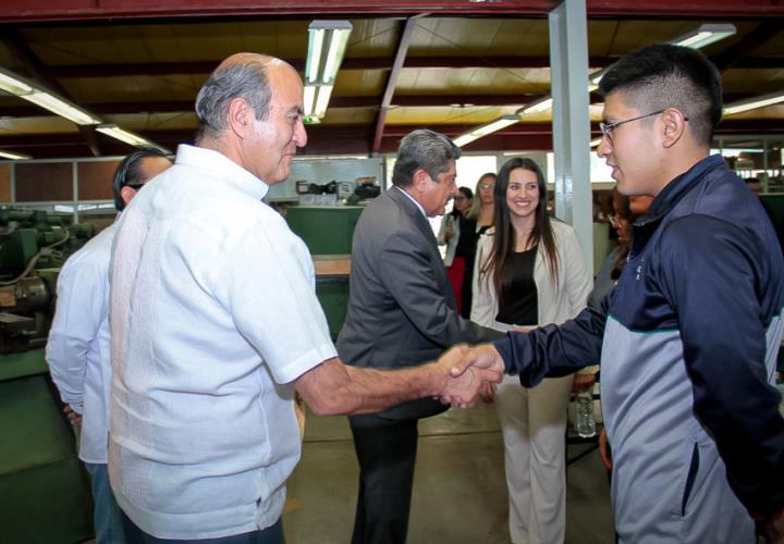 Visitan autoridades educativas instalaciones del plantel Tizayuca de Conalep