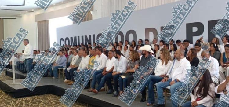 En Hidalgo más de un centenar de renuncias al PRI
