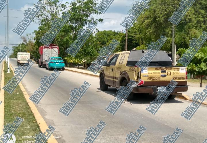 Imprudente conductor daño una camioneta blindada de Cometra