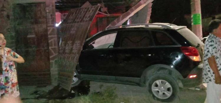 Mujer atropellada por una camioneta