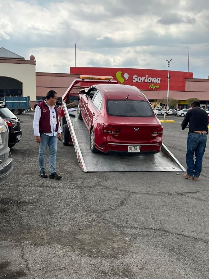 Detectan y aseguran unidad que daba servicio de transporte público