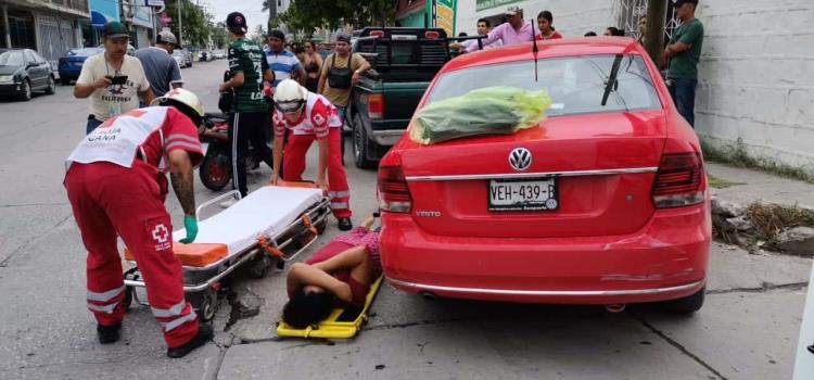 Mujer herida en accidente