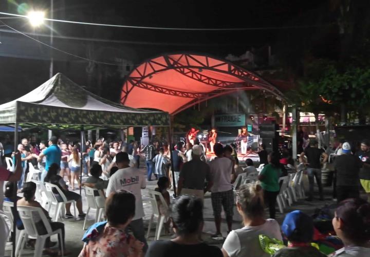 Bailazo con causa culminó con éxito