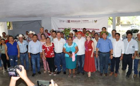 Entregaron plantas de limón a productores en Orizatlán
