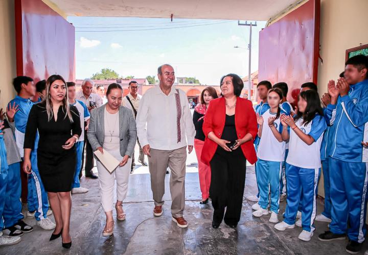 En hidalgo, prioridad la atención de la comunidad educativa en todas las regiones