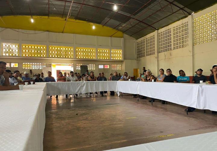 Se reúnen para tomar acuerdos en seguridad; piden intervención de GN