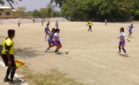 Aplazan inicio del Futbol Femenil de la Zona Tének 
