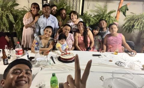 Cumpleaños en familia pasó Anacleta Torres