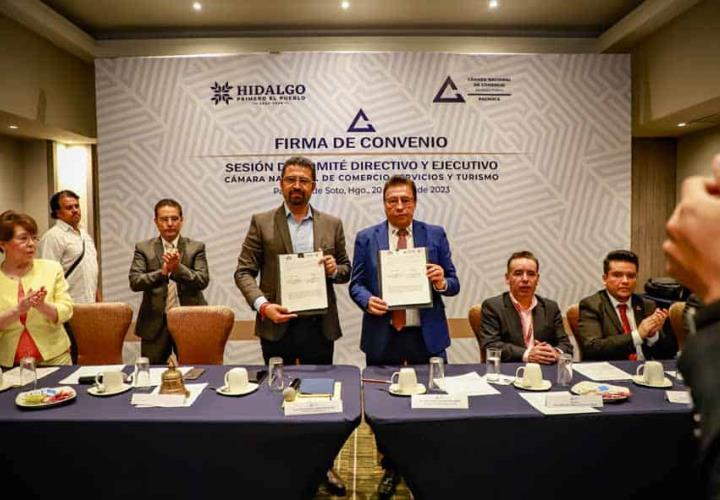 STPSH y CANACO Servytur Pachuca buscan mayor vinculación y capacitación, con firma de convenio