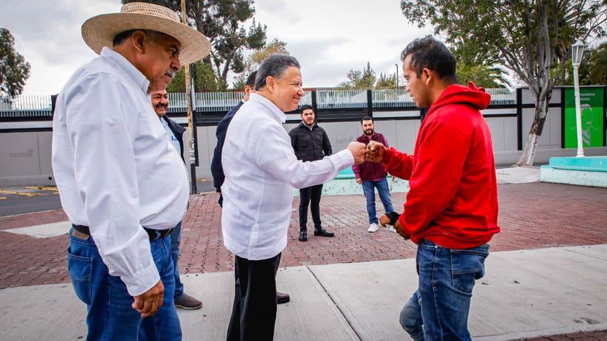 Menchaca Salazar supervisa rehabilitación del Parque de los Hombres Ilustres