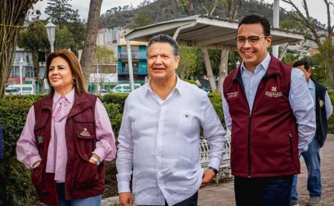 Menchaca Salazar supervisa rehabilitación del Parque de los Hombres Ilustres