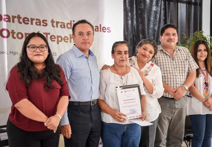 Gobierno de Hidalgo reconoce al saber ancestral de las parteras tradicionales