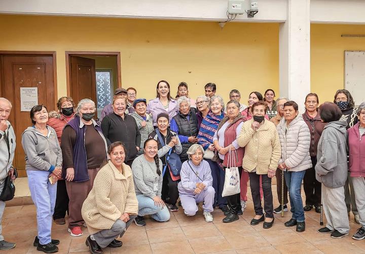 Visita a Centros Gerontológicos busca asegurar calidad en el servicio