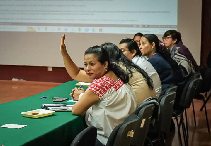 Actualizan marco normativo del IHM y estrategias de participación política de las mujeres