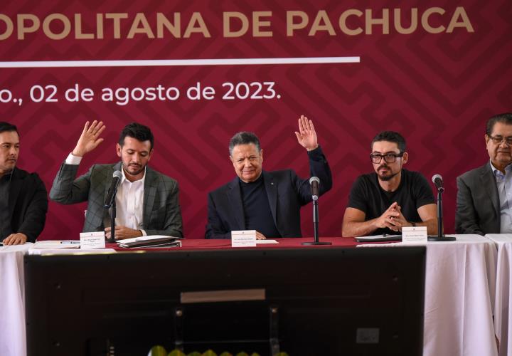 Instala Menchaca Salazar Comisión de Ordenamiento Metropolitano de la Zona Metropolitana de Pachuca