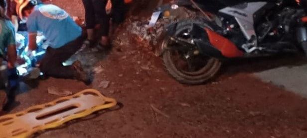 Motociclista derrapó  y quedó lesionado