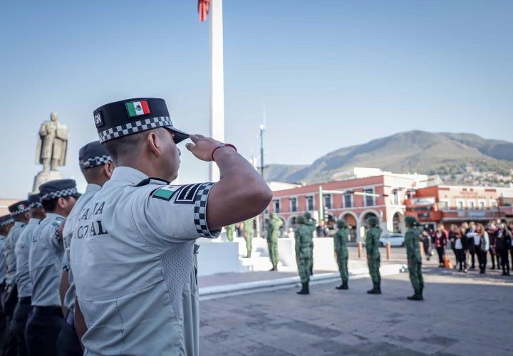 Encabezó Sebiso ceremonia de lunes cívico