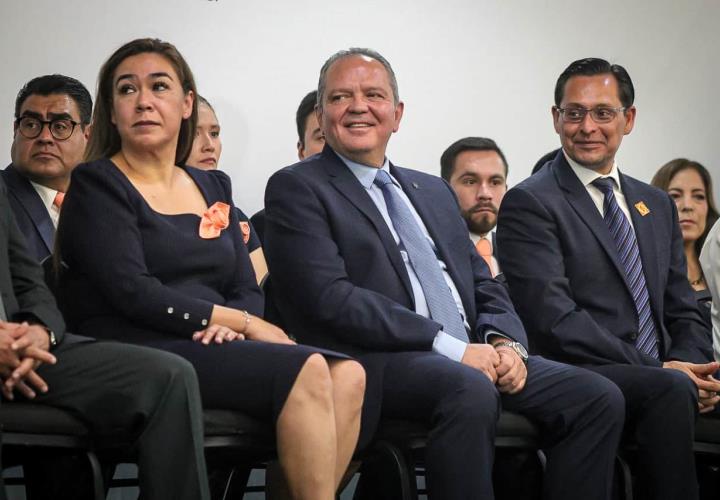 Gobierno de Hidalgo tiende puentes con profesionistas de Hidalgo