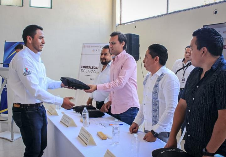 Coordina CEAA capacitaciones en el sector hídrico