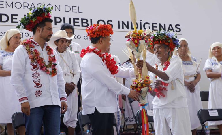 Revertiremos la pobreza en dignidad y respeto hacia los pueblos indígenas: Julio Menchaca