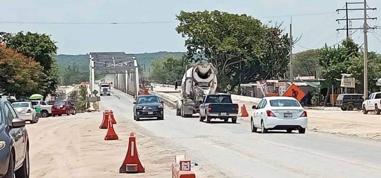 Saquean arena y agua en ´El Pujal´