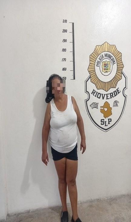 Mujer borracha quedó detenida