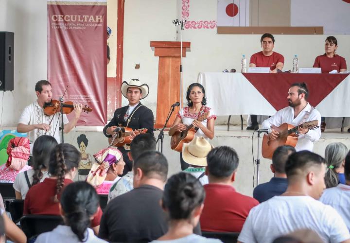 Arrancó en Huehuetla la "Ruta Colibrí" para llevar arte a zonas vulnerables de Hidalgo