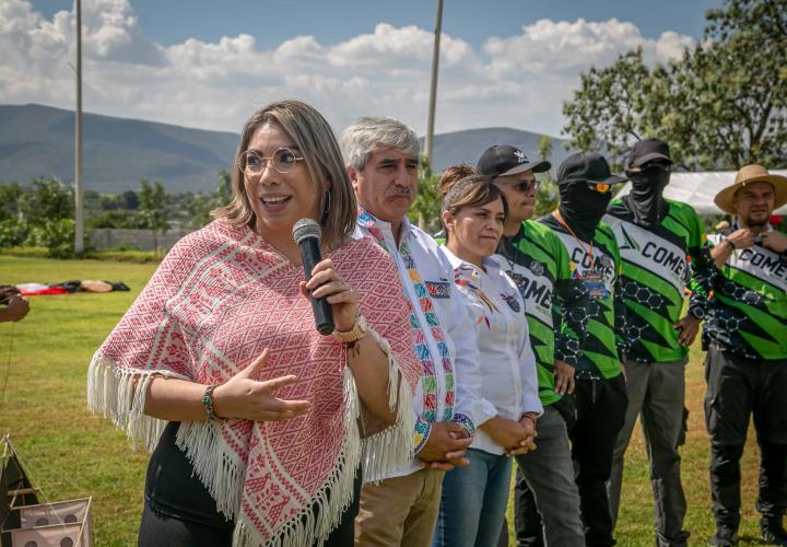 Realiza Chilcuautla sexto Festival de Papalotes y Globos de Cantoya "Papalotl"