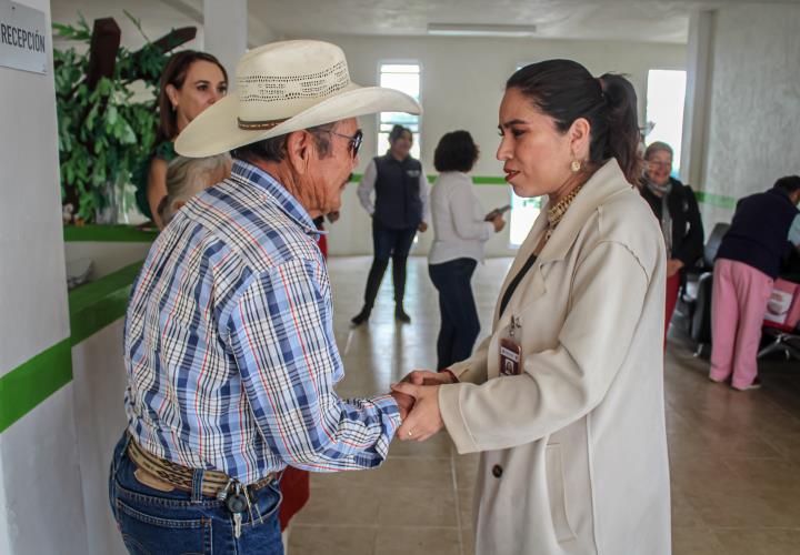 Amplía Sebiso, atención especializada de personas mayores de 60 años en la huasteca hidalguense