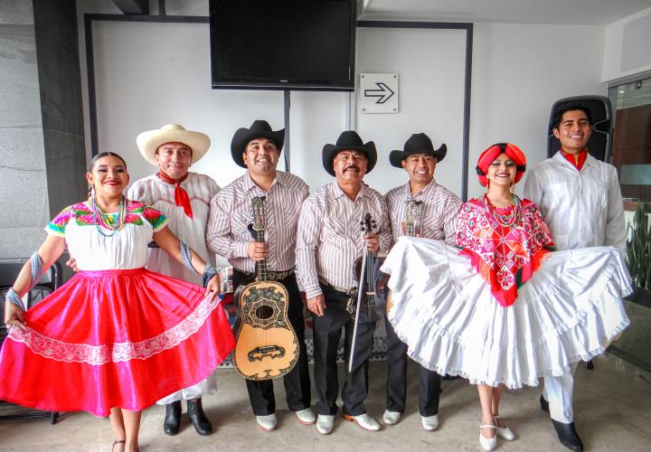 UNIDOS TURISMO Y TRADICIÓN, EN FESTIVAL "ENTRE DUENDES Y HUAPANGOS"