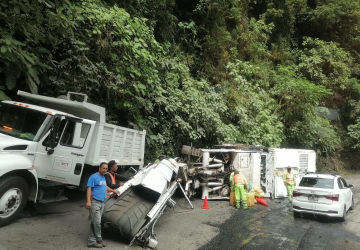 Unidades pesadas las más accidentadas en la Tlanchinol-Zacualtipán