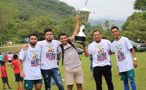 Intercov campeón en futbol de Chapulhuacán