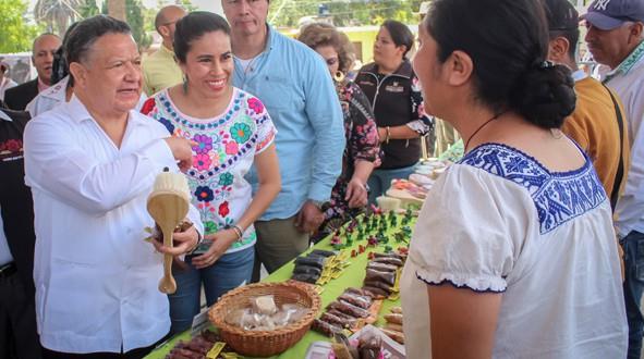 Mayor proyección para las y los artesanos hidalguenses, con espacios gratuitos y atractivos para sus ventas