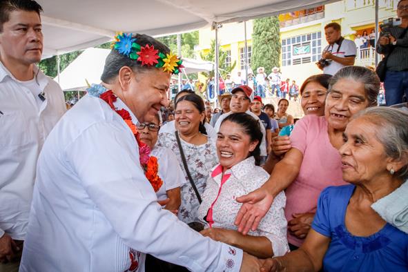 Anuncia gobernador 50 mdp para abatir rezago y pobreza, en Tepehuacán de Guerrero