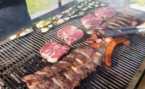 3 INTOXICADOS POR PARRILLADA