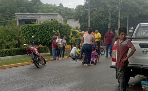 Deja accidente de moto un herido en San Felipe