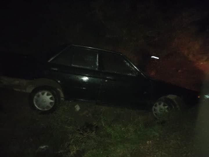 Auto abandonado tras un accidente